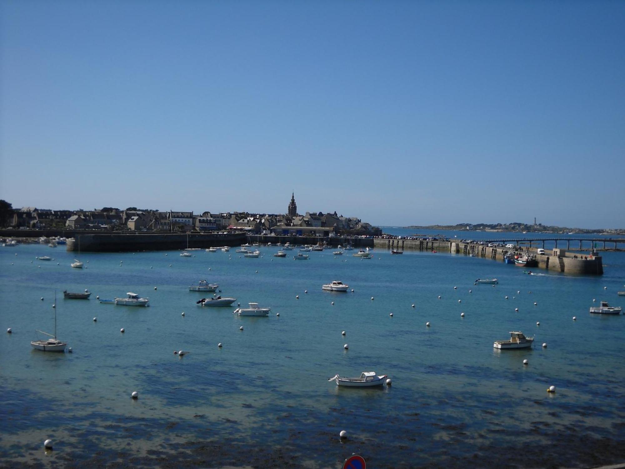 Logis Hotel Bellevue Roscoff Exterior foto