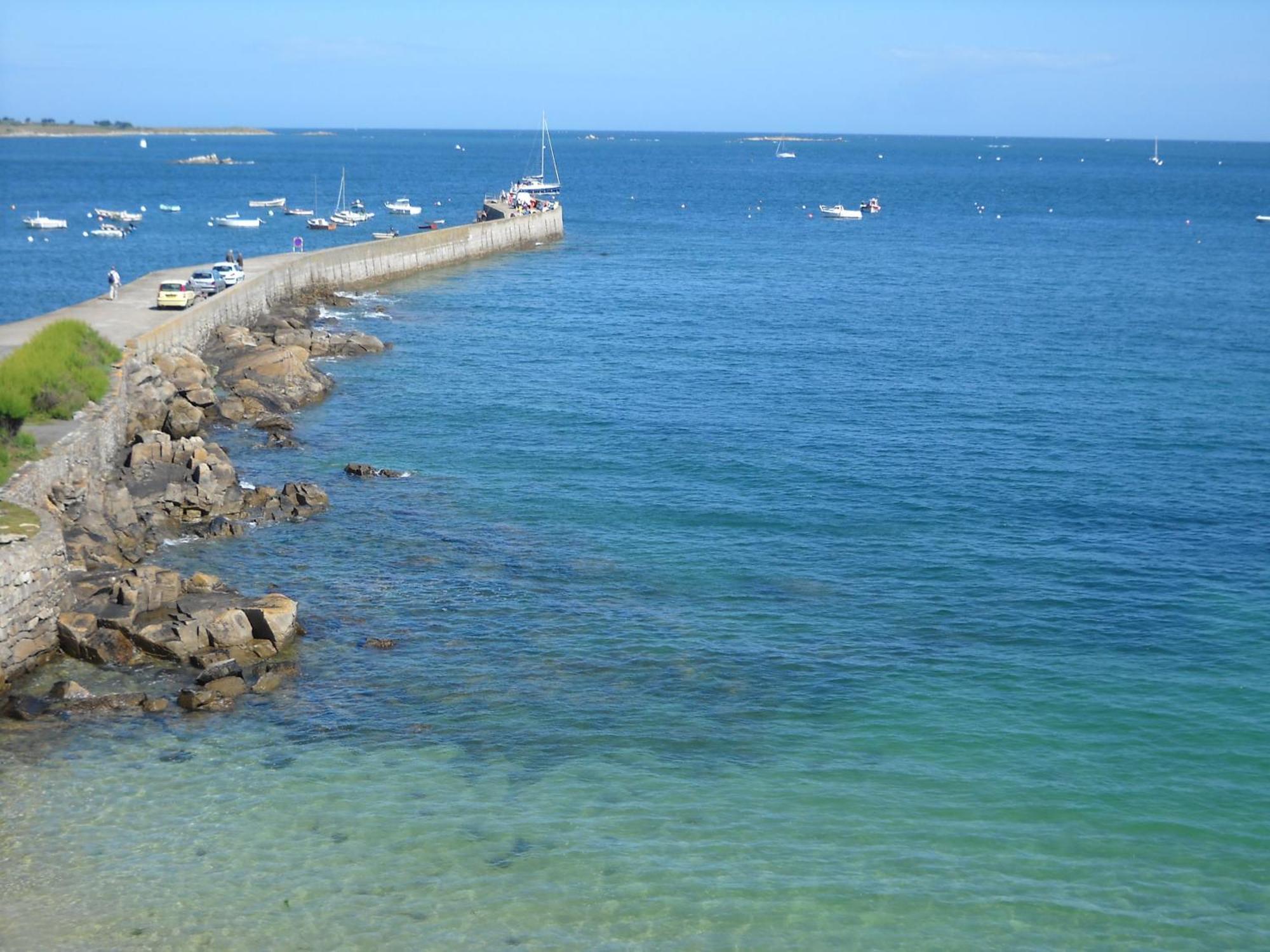 Logis Hotel Bellevue Roscoff Exterior foto